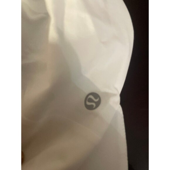 Lululemon women’s hat white - Picture 5 of 5